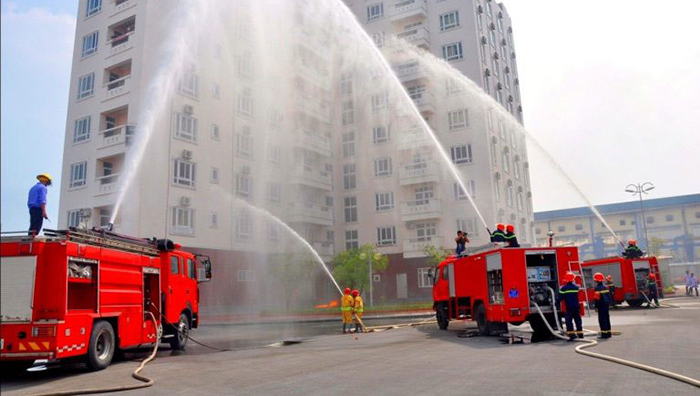 Hoạt động xe phòng cháy chữa cháy 