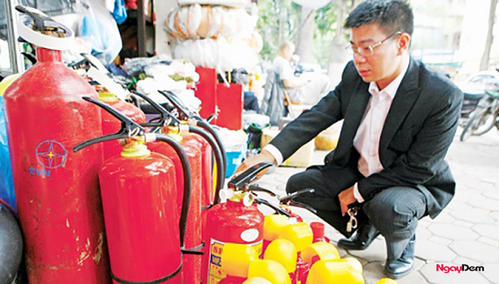 Nơi bán bình chữa cháy cho xe máy 