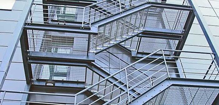 Cầu thang thoát hiểm 