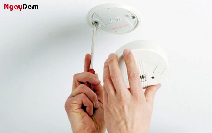 Cách kiểm tra hệ thống báo cháy với thiết bị đầu báo khói