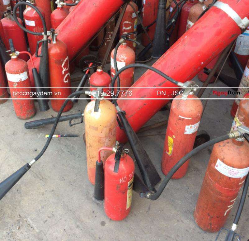 bình chữa cháy tại Phú Xuyên bị rỉ sét