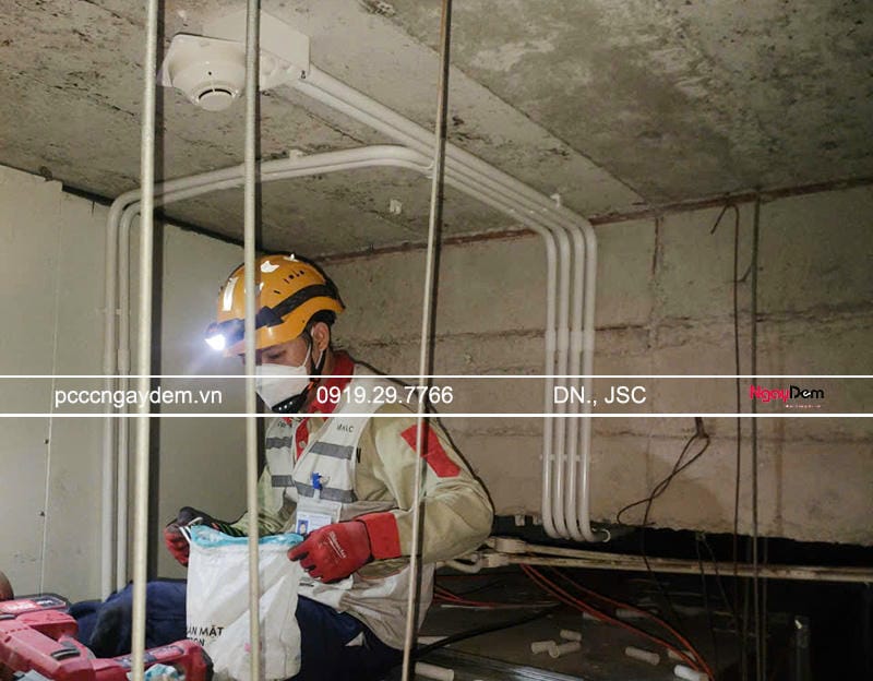 Lắp mới đầu báo khói cho dự án