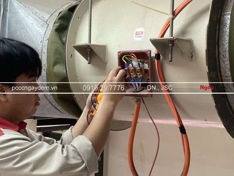 dấu hiệu cần bảo dưỡng quạt thông gió