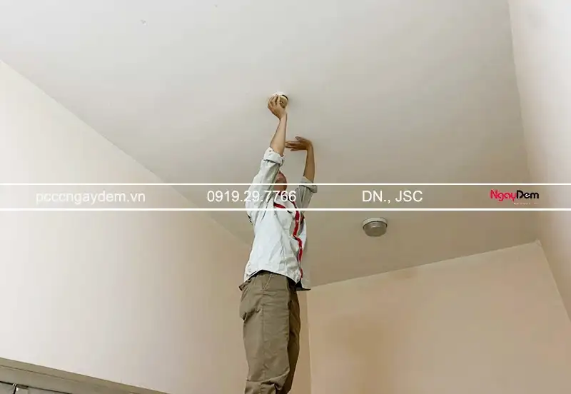 Sửa chữa hệ thống báo cháy Bệnh viện Thẩm mỹ Asean - Thay thế mới thiết bị Sửa chữa hệ thống báo cháy Bệnh viện Thẩm mỹ Asean - Thay thế mới thiết bị