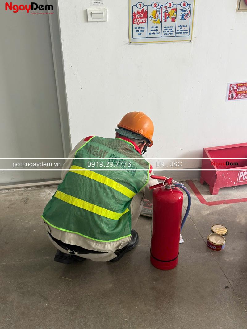 Bảo dưỡng bình chữa cháy kho xưởng Wanxiang Technology