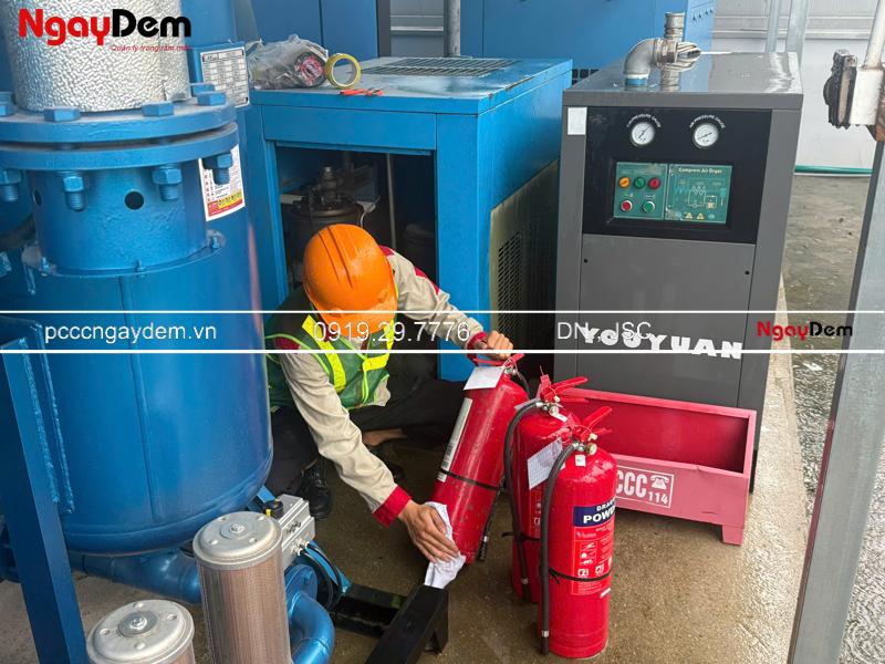Bảo dưỡng bình chữa cháy kho xưởng Wanxiang Technology
