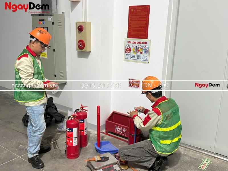 Bảo dưỡng bình chữa cháy kho xưởng Wanxiang Technology