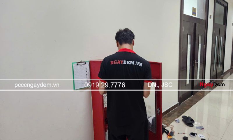 Bảo trì PCCC văn phòng: Trách nhiệm bảo trì hệ thống thuộc về ai? Lý do bảo trì hệ thống PCCC định kỳ ảnh hưởng d dến uy tín doanh nghiệp