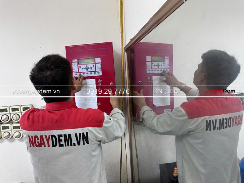 Lắp đặt thiết bị truyền tin báo cháy