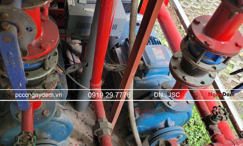 Nhóm lỗi ở đầu bơm, phớt, bạc đạn và cánh bơm