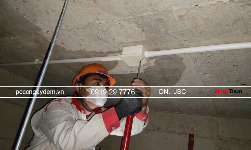 Tiến hành thi công và nghiệm thu