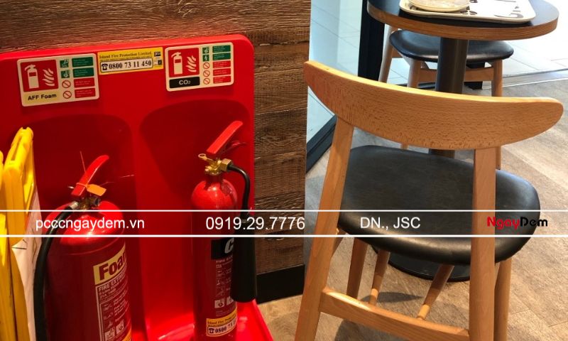 Thiết kế PCCC quán cafe, quán trà sữa: Giải pháp an toàn, đạt chuẩn Tiêu chuẩn kỹ thuật thiết kế PCCC của khu vực phục vụ khách