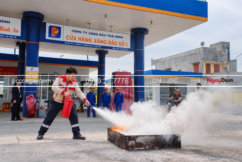 Cách sử dụng bình chữa cháy