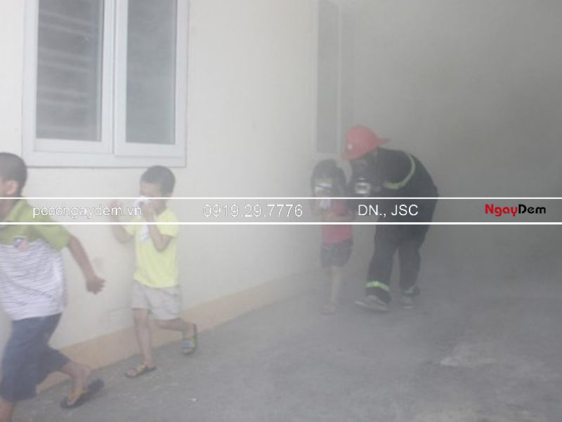cách thoát hiểm khi ngộ độc khí co