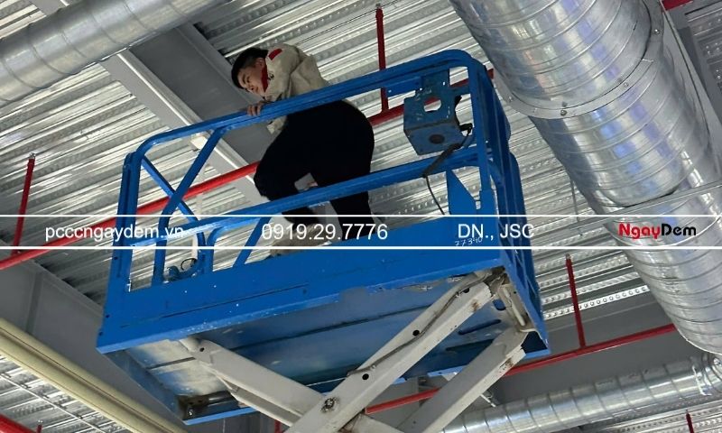 Thi công và tổ chức nghiệm thu PCCC