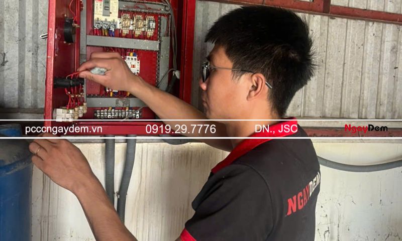 Tiếp điểm khô là gì? Phân biệt chi tiết tiếp điểm khô và tiếp điểm ướt Những lưu ý khi sử dụng và đấu nối tiếp điểm khô