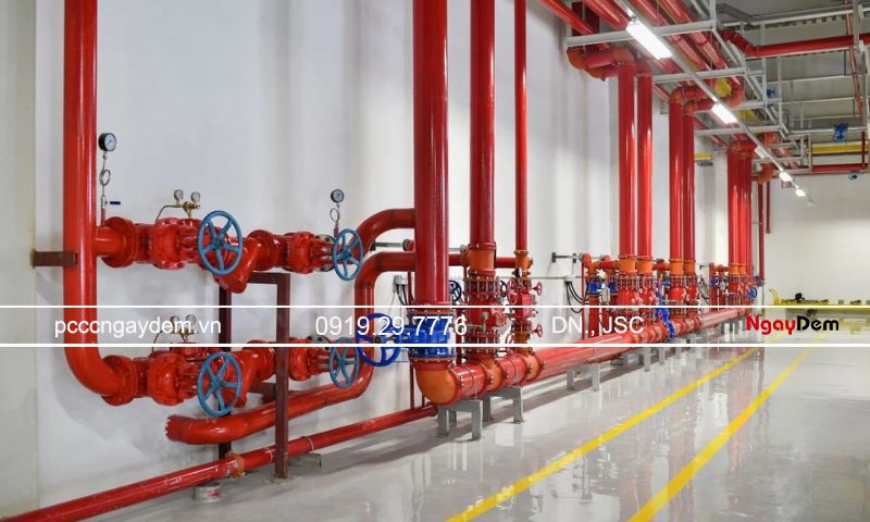 Hệ thống đường ống, van và thiết bị đo áp suất